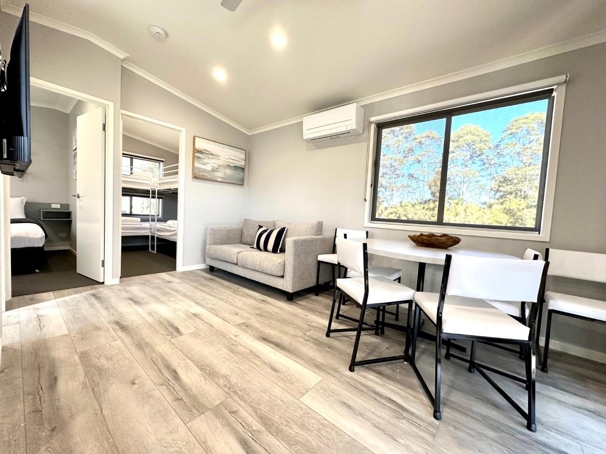 Batemans Bay Marina Resort Bagian luar foto