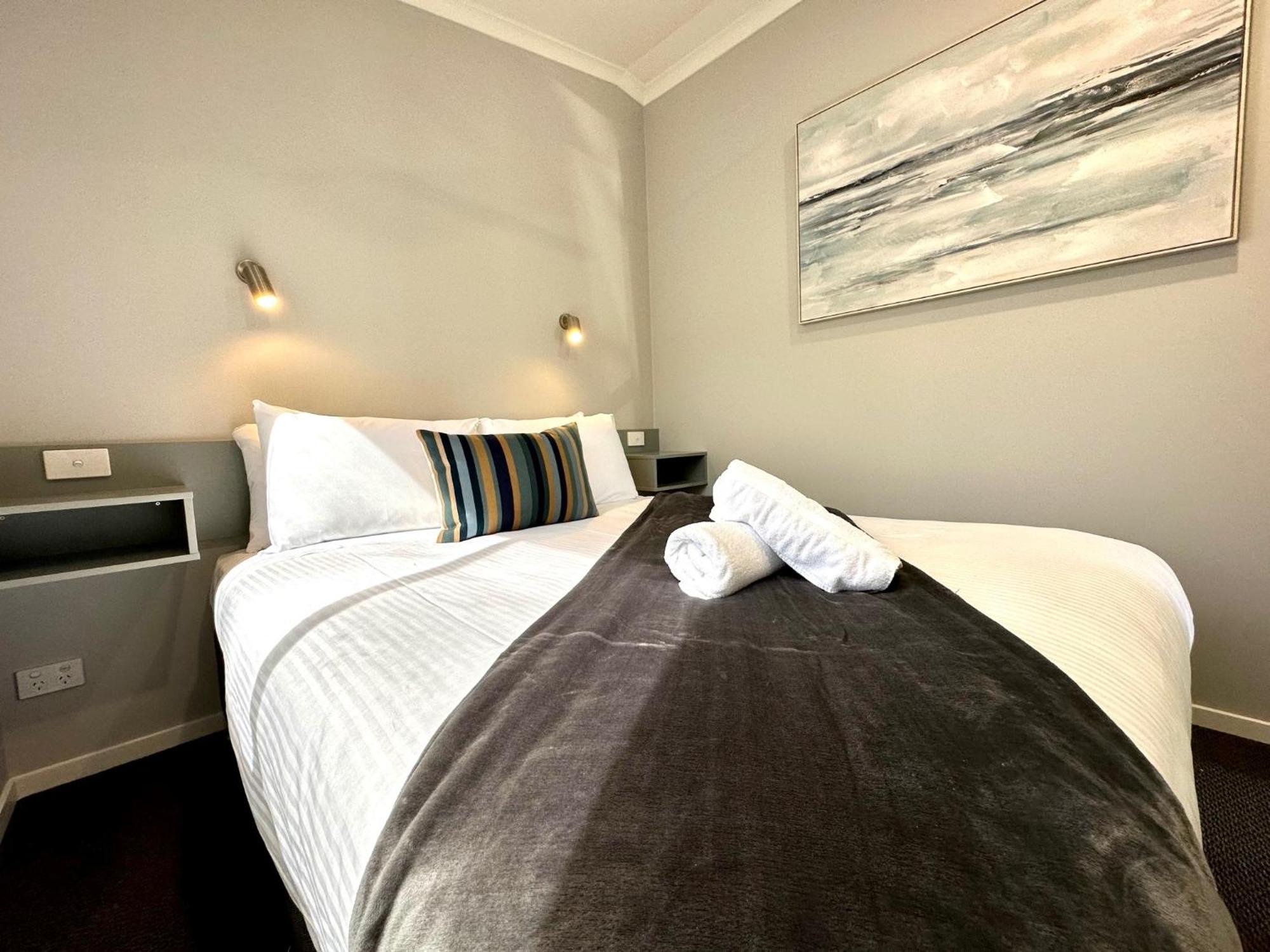Batemans Bay Marina Resort Bagian luar foto