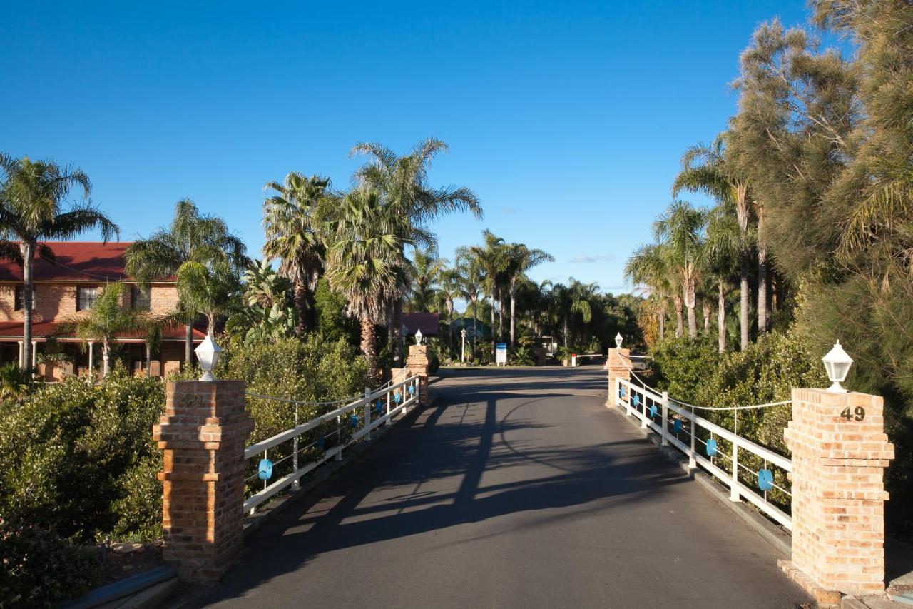 Batemans Bay Marina Resort Bagian luar foto